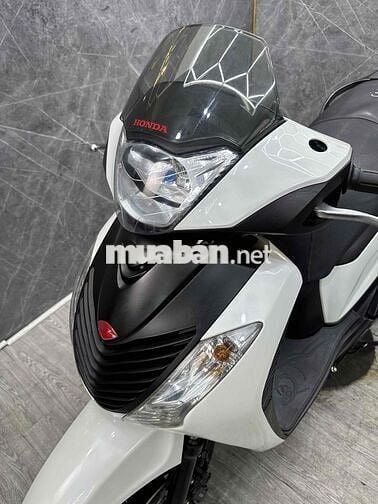 SH Ý 2010 150i SM1059 MÁY ZIN