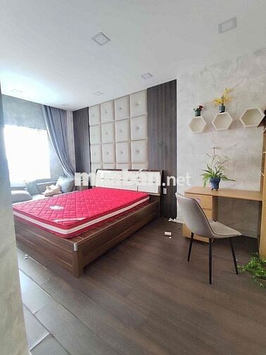 Một căn biệt thự *** đầy đủ nội thất. Ngay trung tâm Biên Hòa.