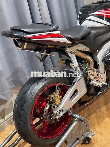 Honda CBR 600 Đen Đỏ Trắng