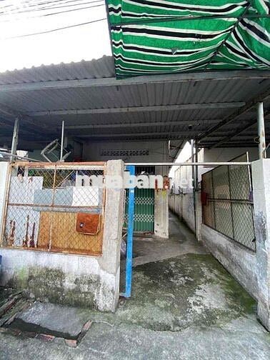 Giá Tốt - Bán Dẫy trọ 9p thu nhập 15tr/tháng đg xe Tải 1/ P Văn Hớn