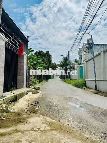 Bán đất khu 8 phú hoà  TDM Bình Dương cũ 
  ( Phú lợi TP HCM )
💥