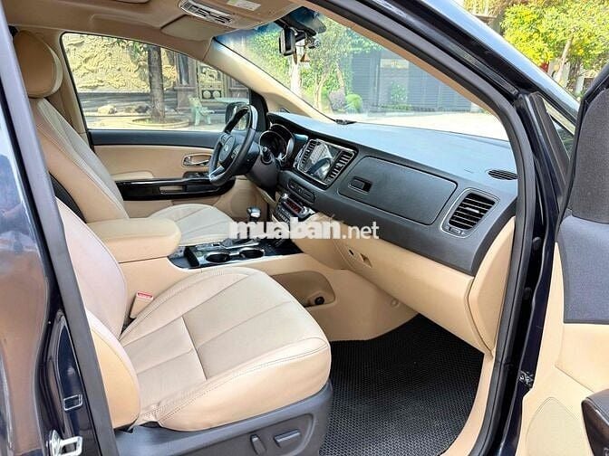 Kia Sedona model 2019 Full Dầu