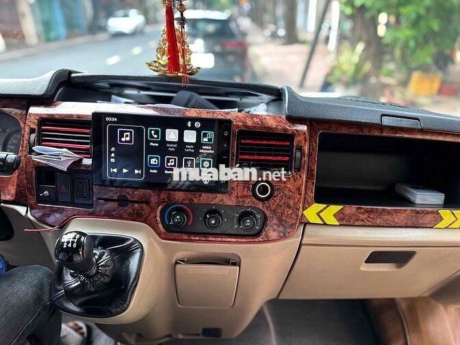 Ford Transit 2019 Luxury - 12345 km