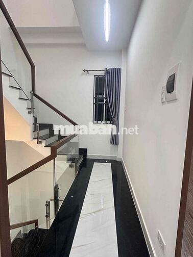 Nhà PHÂN LÔ MỚI Ken Hẻm XE HƠI - Dt 35m2 - 4 Tầng - Sổ HOÀN CÔNG VUÔNG