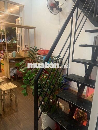 MẶT TIỀN KINH DOANH PHẠM VĂN ĐỒNG 1 TRỆT 1 LẦU HỢP ĂN/NHẬU/CÀ PHÊ/SPA