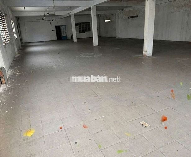 CHO THUÊ KHO 1200M2(TRỆT+2LẦU+ TRỐNG SUỐT) ĐƯỜNG CON40F VÀO TẬN KHO