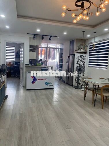 Cần bán căn hộ Cao Ốc H2, Đ/C 196 Hoàng Diệu