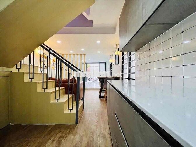 CỰC SỐC 💥 BÁN NHÀ ĐẸP TẠI TRỤC ĐƯỜNG PHÓ ĐỨC CHÍNH - BÌNH THẠNH GIÁ 6T