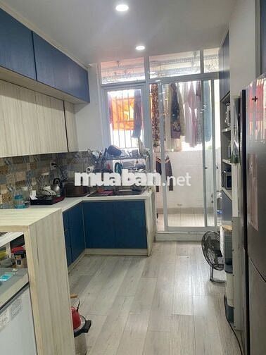 Cần bán căn hộ Cao Ốc H2, Đ/C 196 Hoàng Diệu