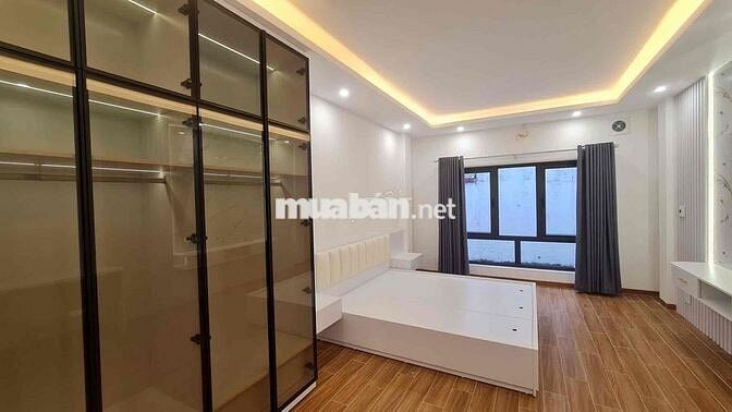 Bán nhà Bùi Xương Trạch -Thanh Xuân _Hà Nội .Diện tích 32m2 5 tầng