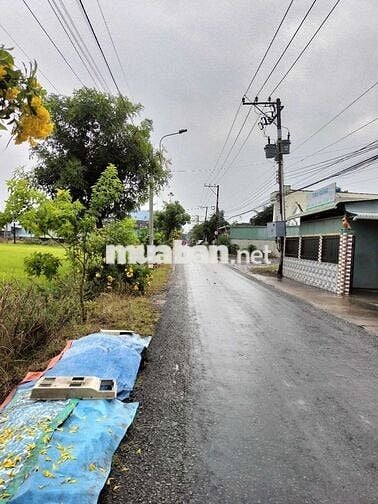 Nhà mặt tiền đường Tây Bắc-Cầu Mồng Gà CG.LONG AN