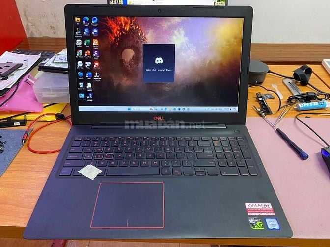 Vỏ laptop dell các dòng đời cũ đến mới giá rẻ chỉ từ 50k