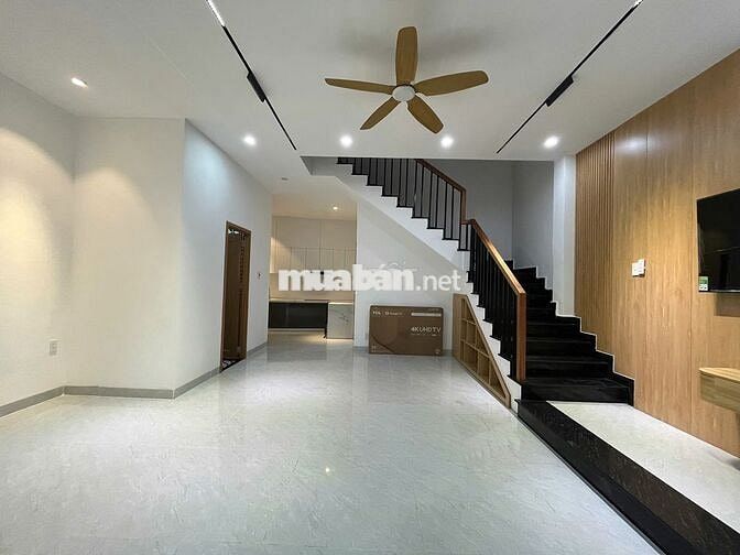 Chào bán nhà 2 tầng, kiệt oto 3m ÔNG ÍCH ĐƯỜNG, NGAY NGÃ TƯ CẨM LỆ