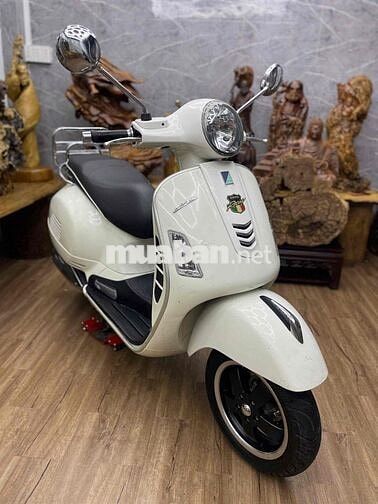 👉Vespa GTS 125cc chính chủ biển SG máy bao zin