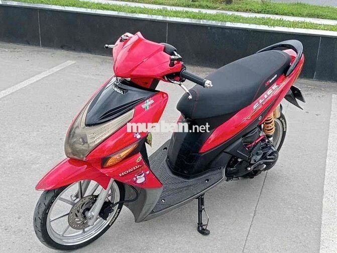 Honda Click màu Đỏ