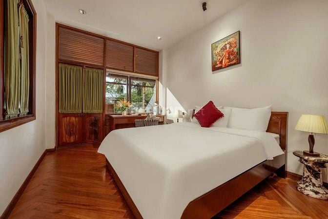 Cho thuê vila nguyên căn có hồ bơi 4PN thiết kế sang trọng ở ngay biển