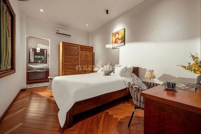 Cho thuê vila nguyên căn có hồ bơi 4PN thiết kế sang trọng ở ngay biển