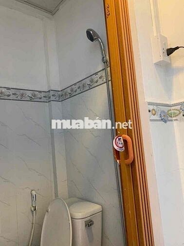 BÁN NHÀ PHẠM PHÚ THỨ Q6, SÁT HXT, SHR, 3 TẦNG, 1.4 TỶ