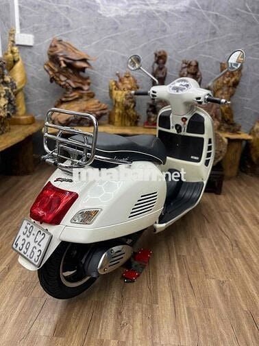👉Vespa GTS 125cc chính chủ biển SG máy bao zin