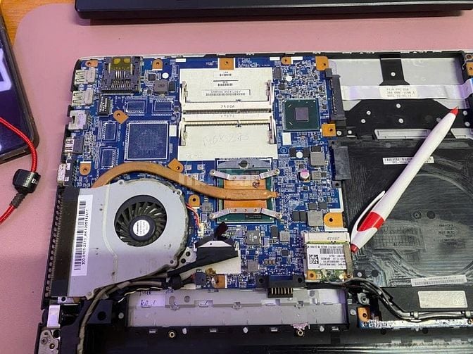 Vỏ laptop dell các dòng đời cũ đến mới giá rẻ chỉ từ 50k