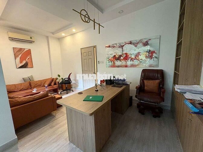 CHO THUÊ NHÀ MTKD NÚI THÀNH- TÂN BÌNH DT 6.5*13M TRỆT 2 LẦU SÂN THƯỢNG