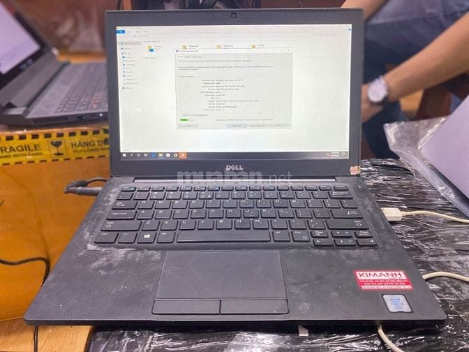 Vỏ laptop dell các dòng đời cũ đến mới giá rẻ chỉ từ 50k
