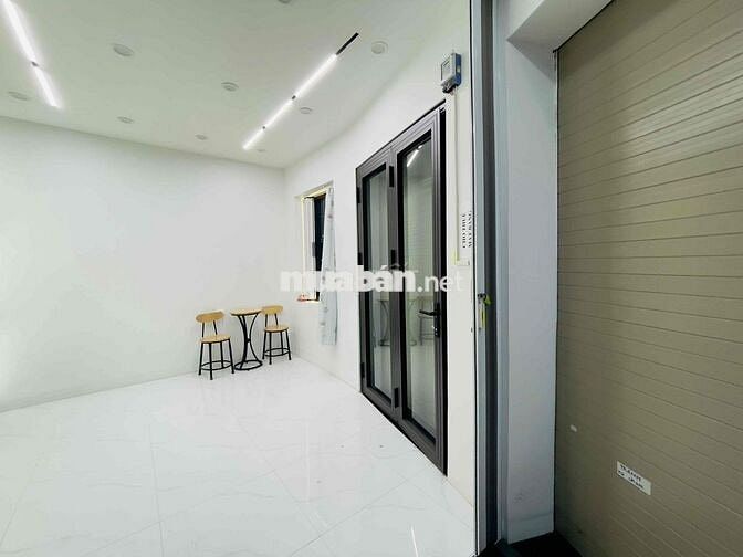 Mặt băgng kinh doanh, cho thuê tại Hoàng cầu