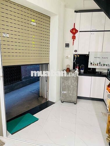 Mặt băgng kinh doanh, cho thuê tại Hoàng cầu