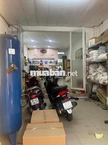 cho thuê nhà sát đường Phạm Hùng, đối diện Panda BBq