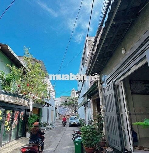 BÁN NHÀ CHỢ 26 THÁNG 3 - 58M2 - 3 TẦNG - HẺM XE TẢI THÔNG - GIÁ 6,3 TỶ