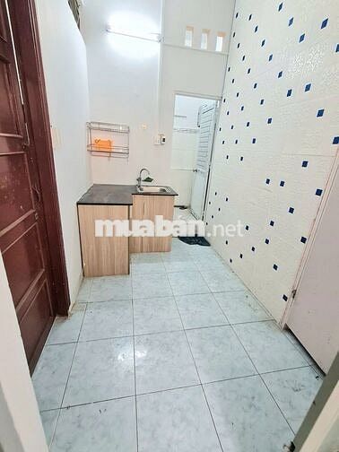 Cho thuê 2 phòng ngủ, 1 phòng bếp 50m2 trung tâm Phú Nhuận 7tr3/tháng