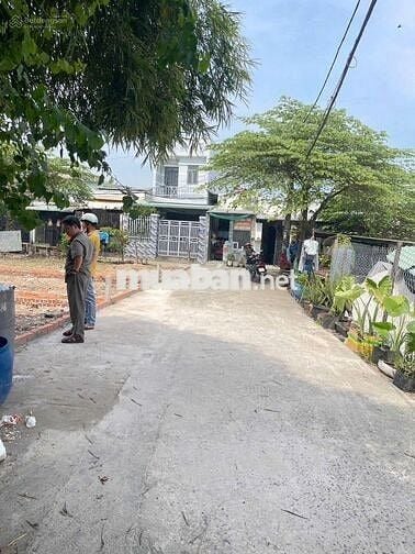 Chính chủ LÔ CẶP CẠNH CHỢ TRẢNG BÀNG 10x23 ODT, Đ Nguyễn Du SHR, 860tr