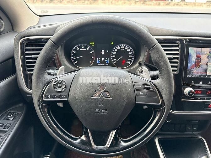 Mitsubishi Outlander 2022  - 24000 km