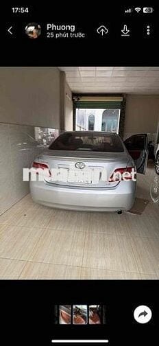 Toyota Camry Bạc 5 chỗ Số tự động