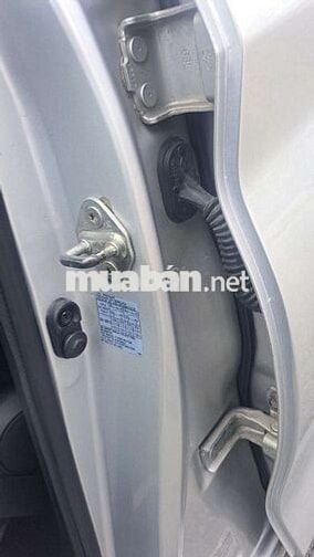 Suzuki Ertiga 2020 Bạc