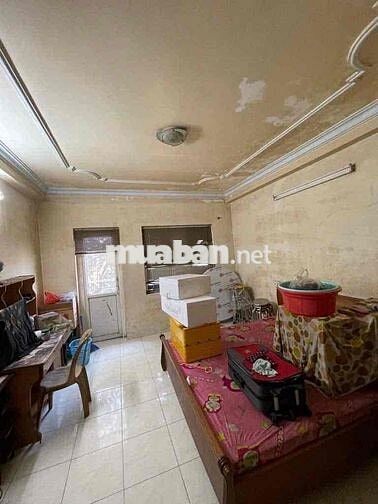 Nhà mặt tiền vip 4 tầng gần sân bay( 4,2m x 14m) Thân Nhân Trung TB