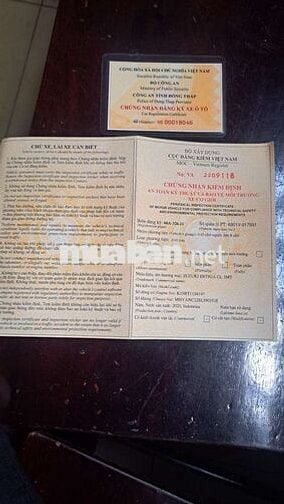 Suzuki Ertiga 2020 Bạc