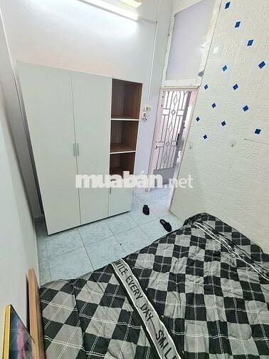 Cho thuê 2 phòng ngủ, 1 phòng bếp 50m2 trung tâm Phú Nhuận 7tr3/tháng