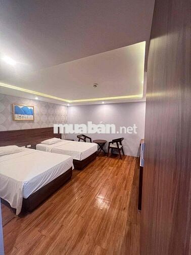 giá thuê ở tháng rẻ trung tâm 3,400k phòng đôi rộng