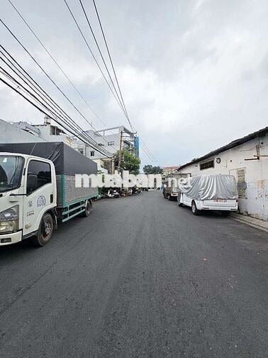 Nhà Quận 6 Hẻm 10m Chỉ 4.95 Tỷ Ngay Đường Kinh Dương Vương.3.1Mx10M.