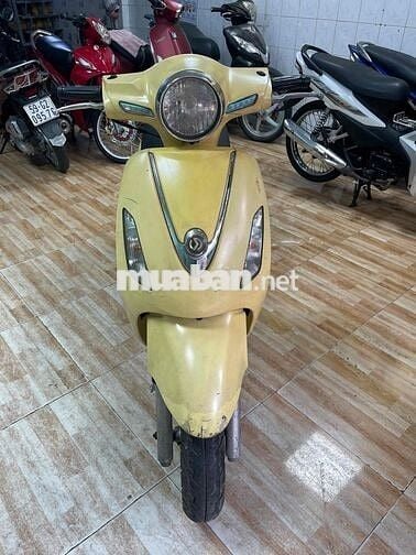 SYM Atila màu Vàng số tự động