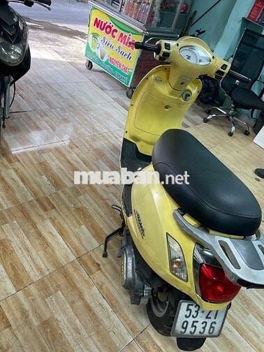 SYM Atila màu Vàng số tự động