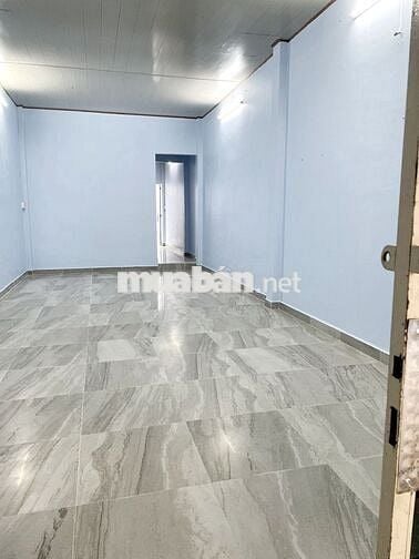 Nhà Rộng 4x23m Mặt Tiền Đường Nhựa Gần Chợ Đầu mối 7tr/th