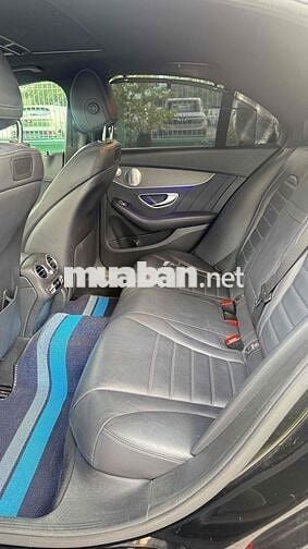 Mercedes Benz C Class 2018C300 AMG - 67000 km