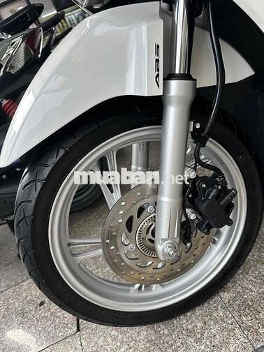 SH 160i ABS + HSTC 2025 Trắng Đen BSTP Chính Chủ
