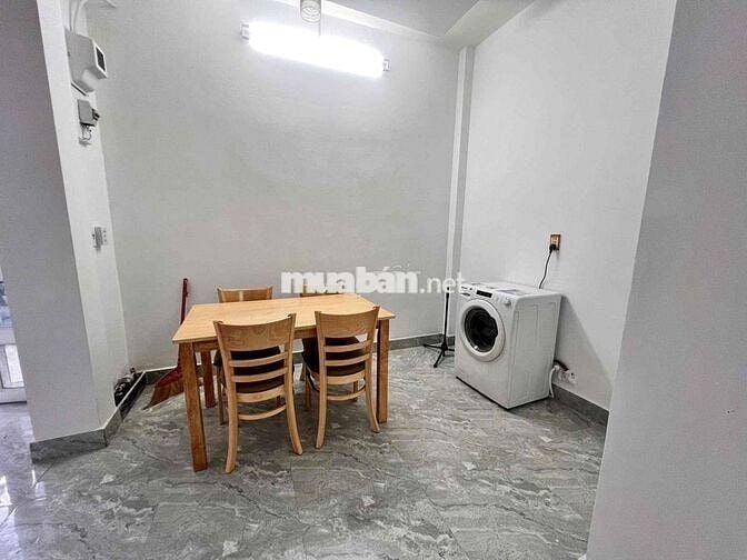 Cho thuê nhà nguyên căn Đường Hồ Biểu Chánh P11 Quận PN