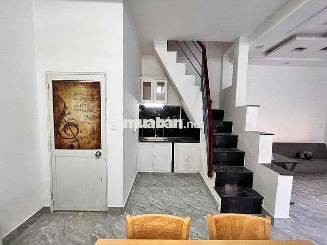 Cho thuê nhà nguyên căn Đường Hồ Biểu Chánh P11 Quận PN