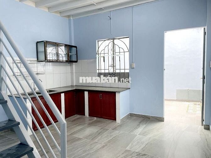 Nhà Rộng 4x23m Mặt Tiền Đường Nhựa Gần Chợ Đầu mối 7tr/th