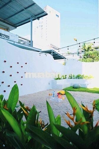 Cho Thuê Căn Vila Cách Biển 50m Vĩnh Hoà Nha Trang Full Nội Thất Đẹp