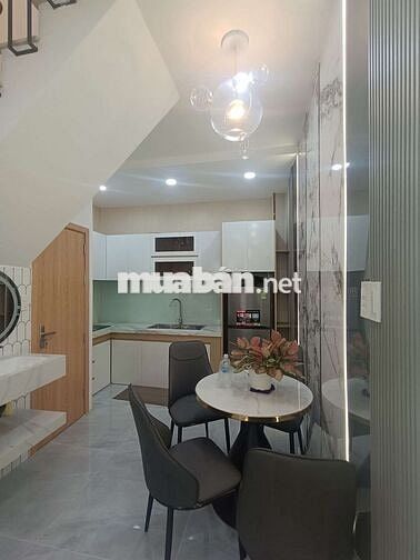 NHÀ TÂN BÌNH 2 TẦNG  GẦN SÂN BAY - DT 32M -GIÁ CHỈ 3TỶ 8 TL